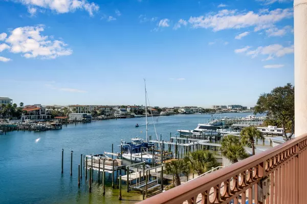 Destin, FL 32541,724 Harbor Boulevard  #UNIT 201