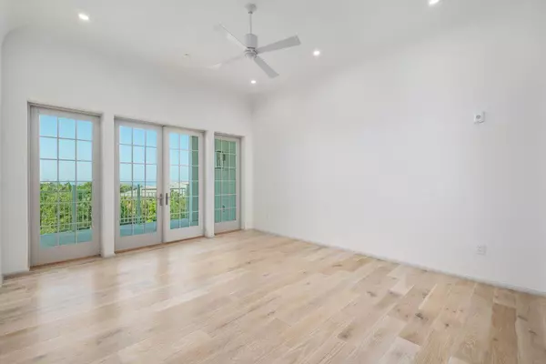 Inlet Beach, FL 32461,45 W Solaire Way #203