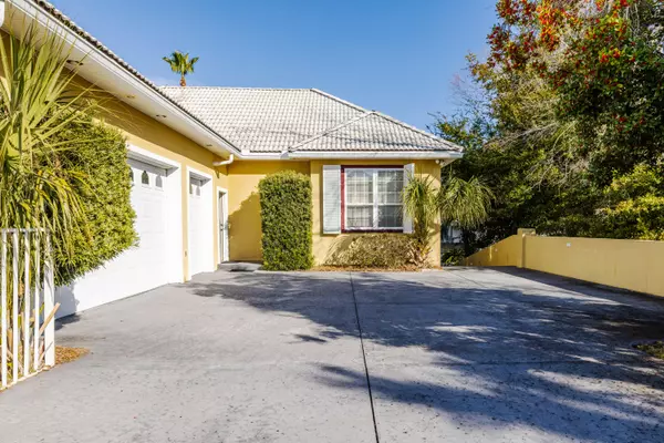Panama City Beach, FL 32408,539 Wahoo Road