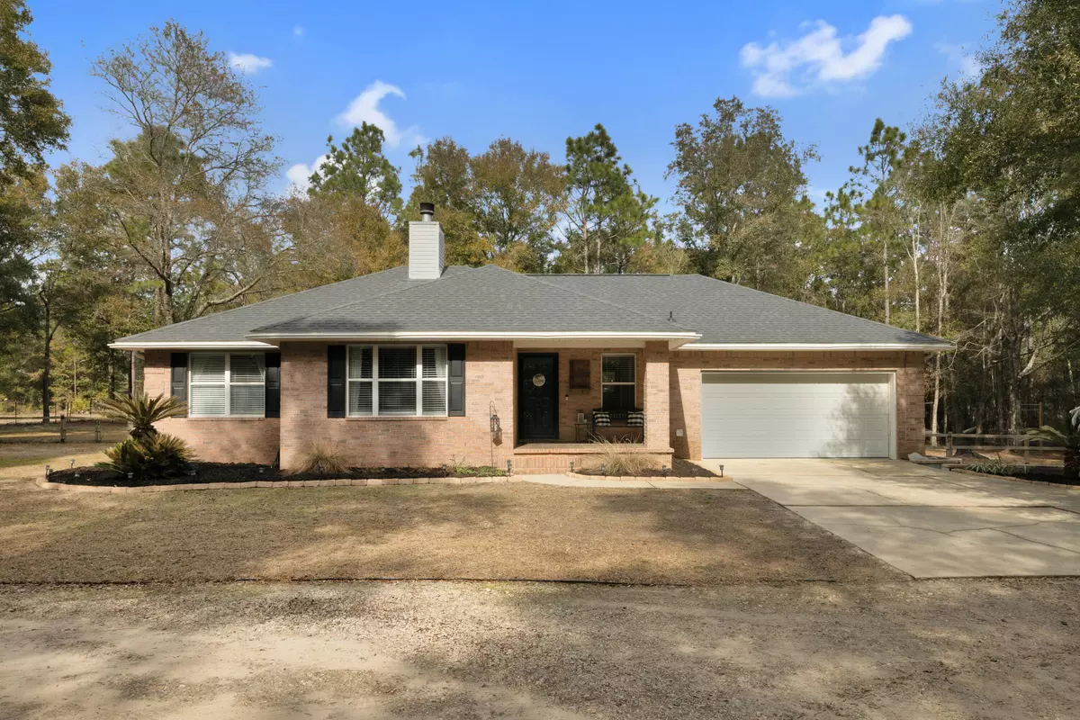 Baker, FL 32531,1141 Country Living Road