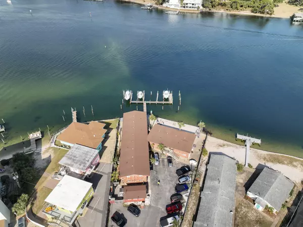 Fort Walton Beach, FL 32548,333 Bluefish Drive  #101