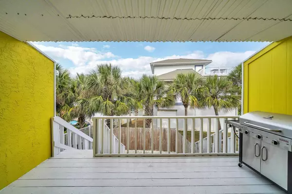 Navarre, FL 32566,8468 Gulf Boulevard  ## UT-4