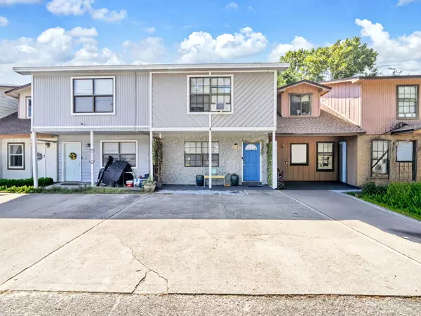 400 Rhonda Kay Court Street  #4, Fort Walton Beach, FL 32547