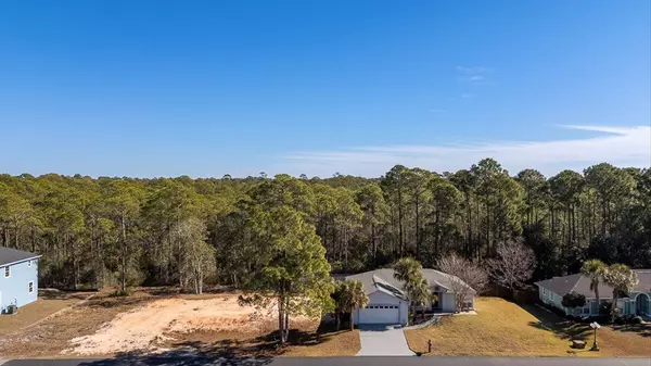 1756 E Smugglers Cove Drive, Gulf Breeze, FL 32563