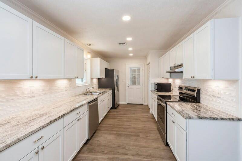 Fort Walton Beach, FL 32548,216 NW Sotir Street