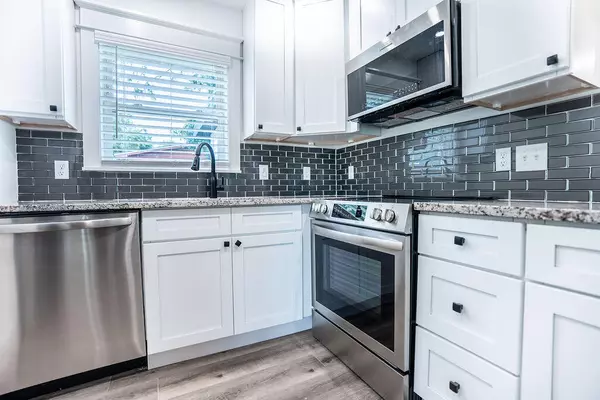 Mary Esther, FL 32569,601 Blackstone Road