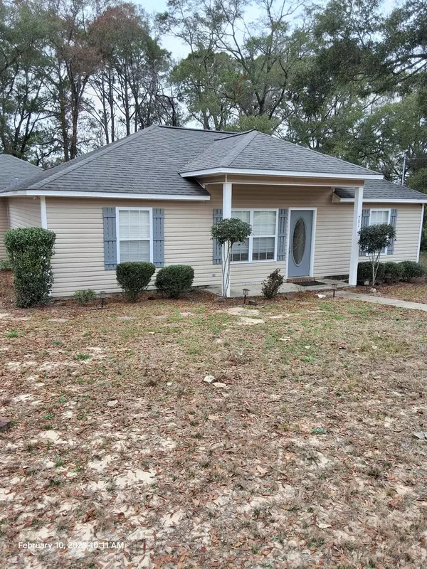 701 Georgia Street,  Crestview,  FL 32536