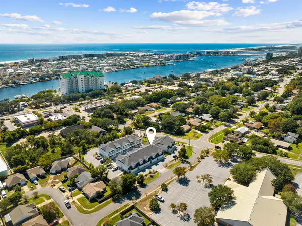 Destin, FL 32541,100 Beach Drive  #Unit 9