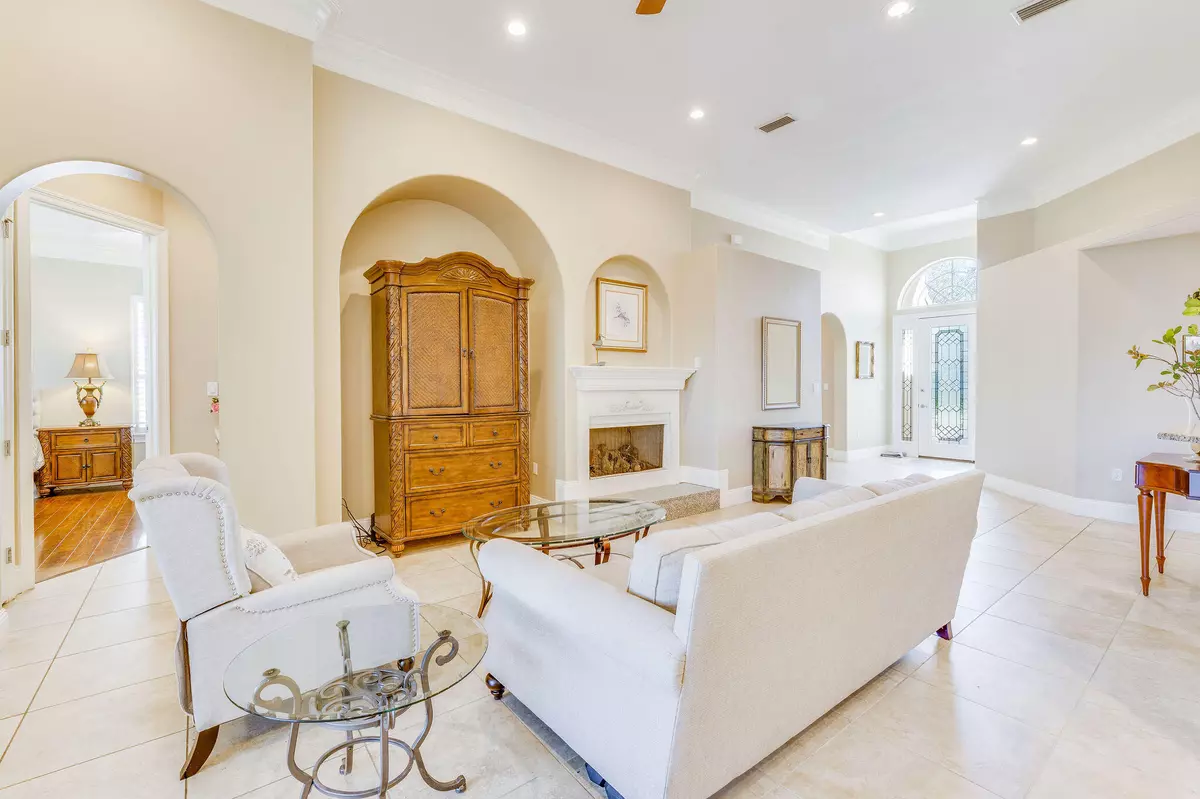 Destin, FL 32541,4595 Sailmaker Lane