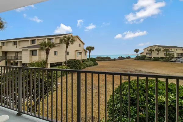 Pensacola Beach, FL 32561,900 Fort Pickens Road  #813