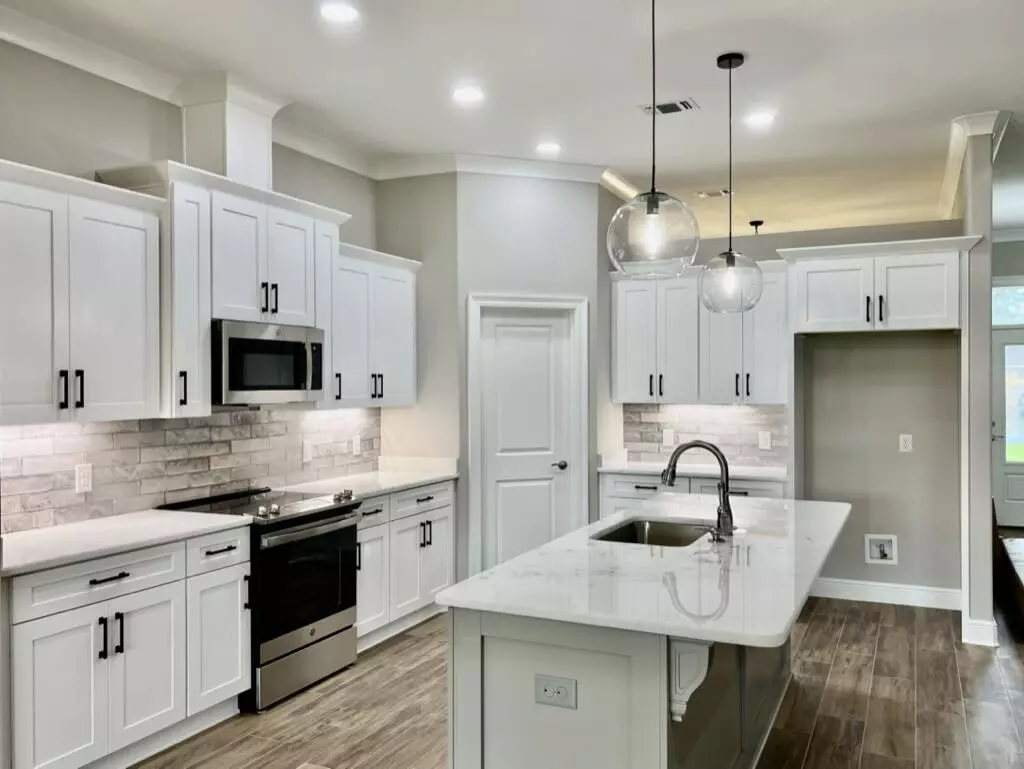 Navarre, FL 32566,7586 Vinca Street