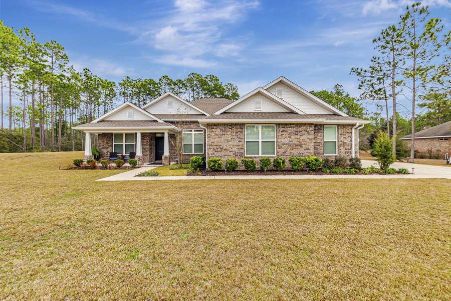 59 Gulf Pines Court, Freeport, FL 32439