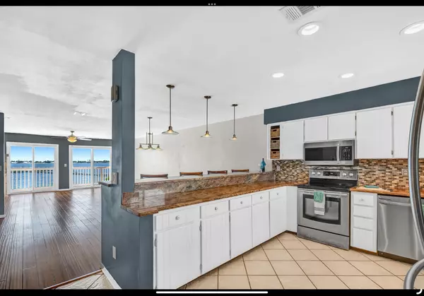 Mary Esther, FL 32569,1687 Channel Marker Street  #2