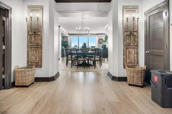 Panama City Beach, FL 32408,7115 Thomas Drive  #UNIT 901
