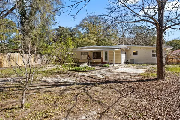 Fort Walton Beach, FL 32547,208 Forest Drive