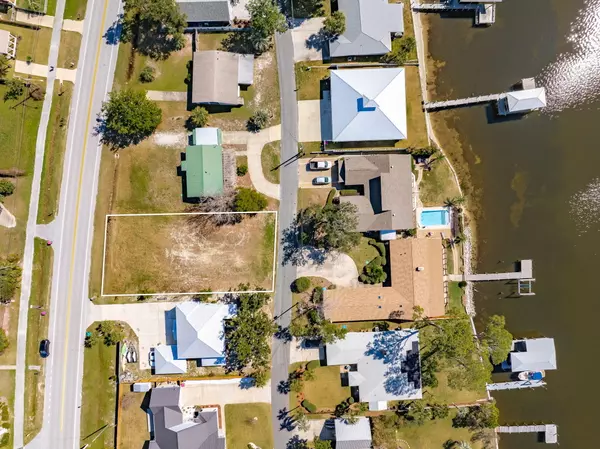 Panama City Beach, FL 32408,6401 N Lagoon Drive