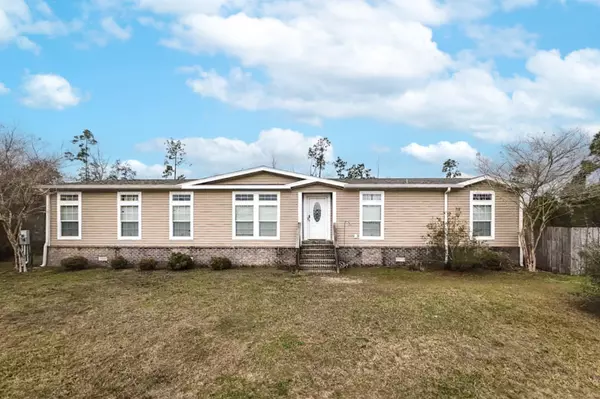 120 Elm Way,  Panama City,  FL 32404