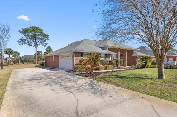 Navarre, FL 32566,7182 Brinkley Street