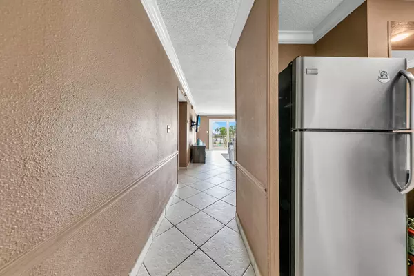 Destin, FL 32541,502 Gulf Shore Drive  #208