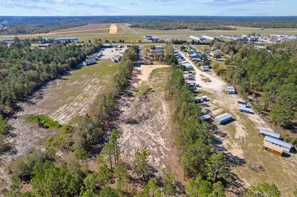 Defuniak Springs, FL 32433,2270 US-90