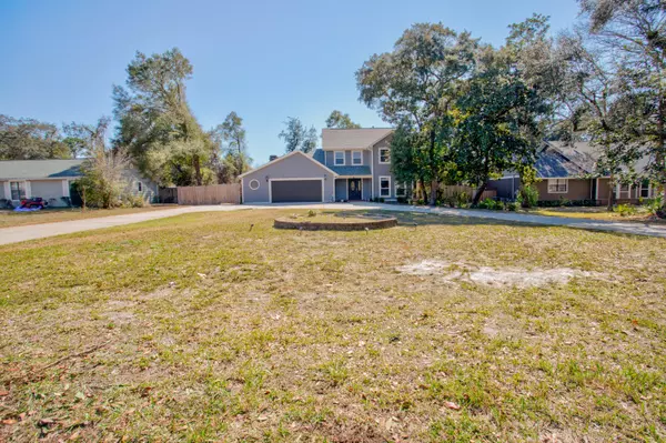 Niceville, FL 32578,818 Magnolia Shores Drive
