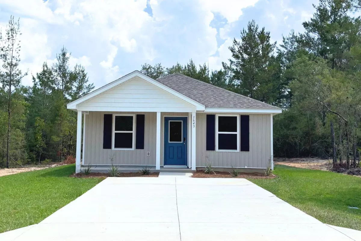 Defuniak Springs, FL 32433,1643 Trout Drive