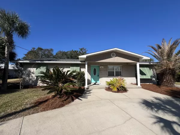 532 Dolphin Avenue, Fort Walton Beach, FL 32548