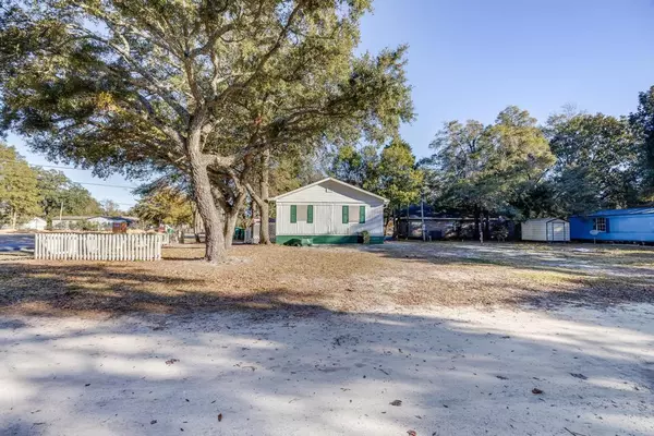 Niceville, FL 32578,1437 Cat Mar Road  #C