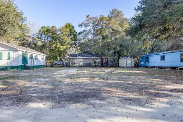 Niceville, FL 32578,1437 Cat Mar Road  #C