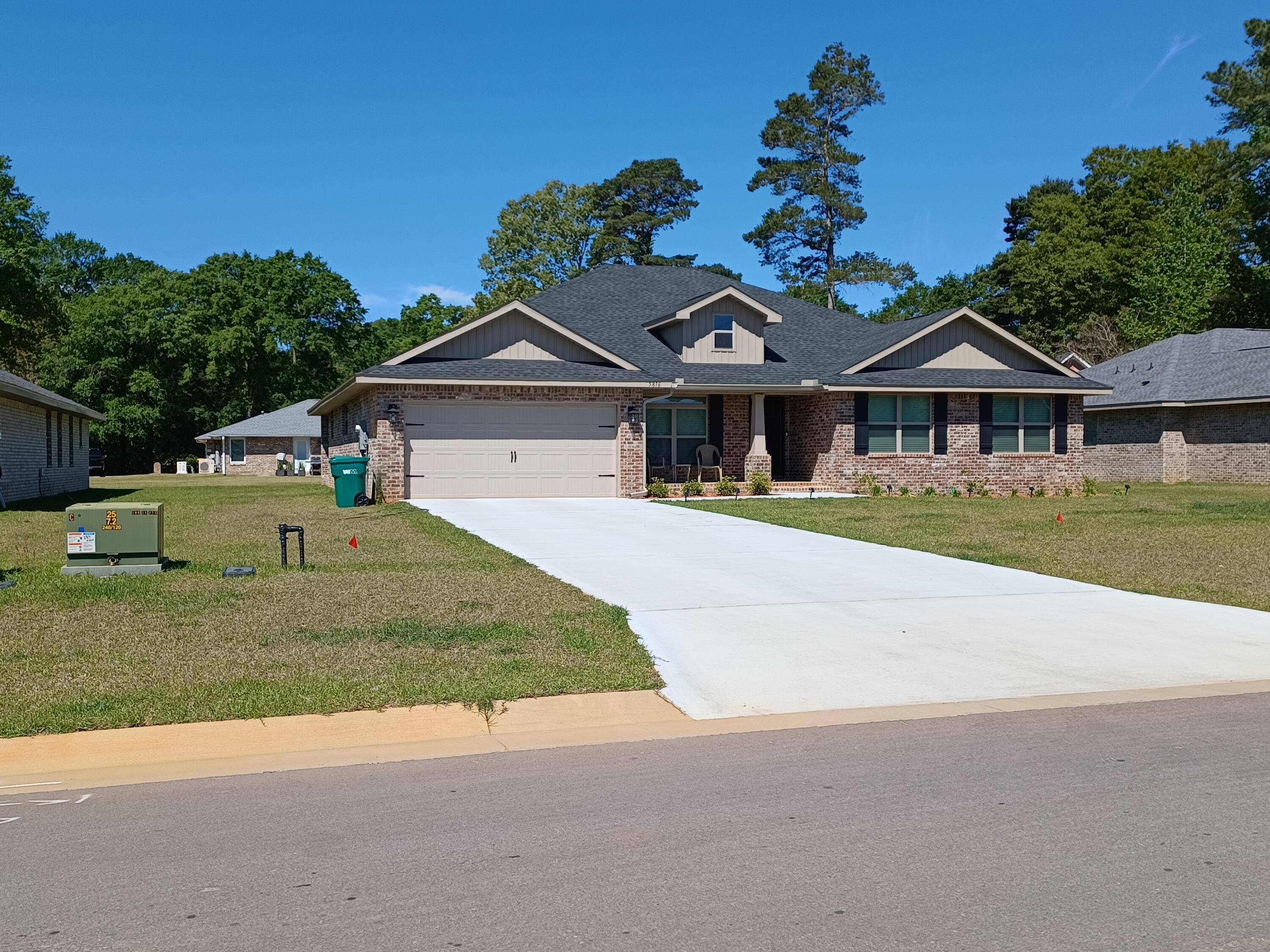 5816 Crestlake Drive, Crestview, FL 32536