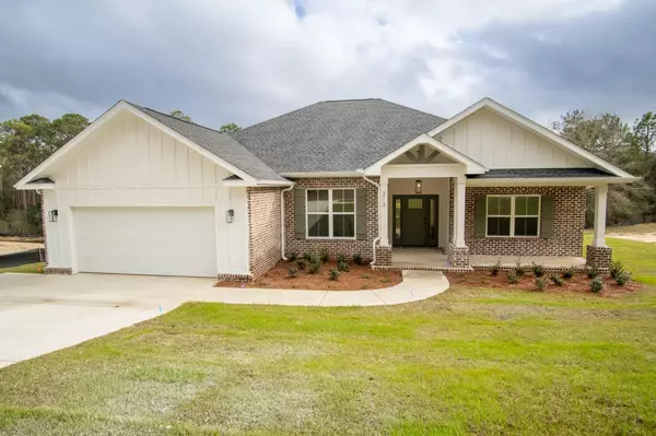 313 Shoal River Drive, Crestview, FL 32539