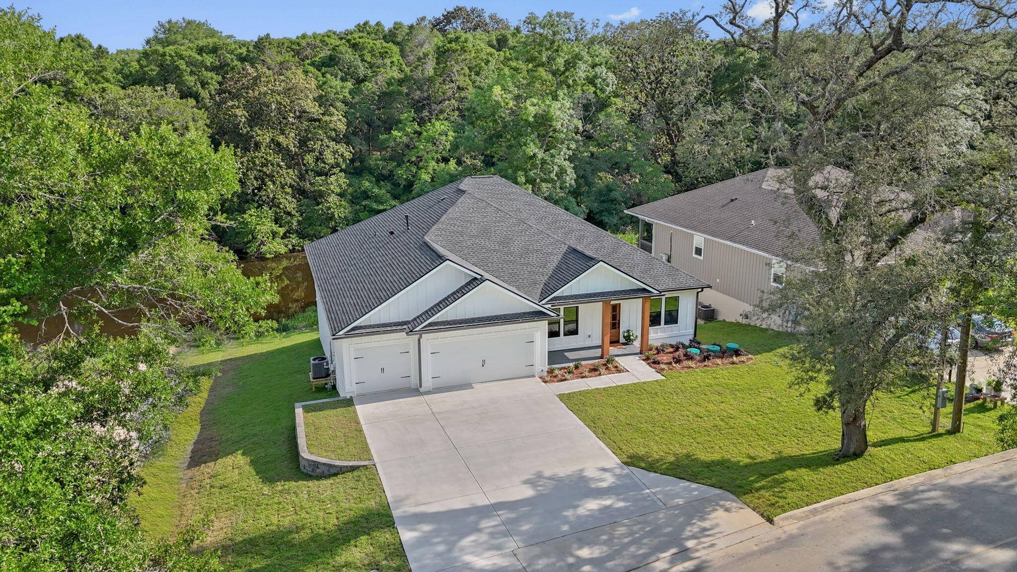 1720 25th Street Street, Niceville, FL 32578