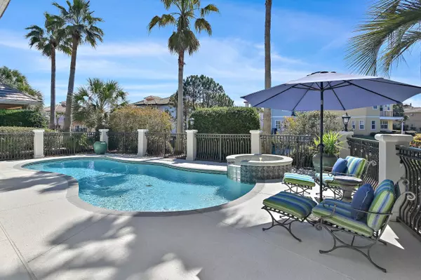 Destin, FL 32541,284 Ketch Court