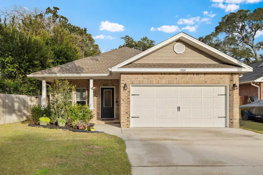 1509 Cedar Street, Niceville, FL 32578