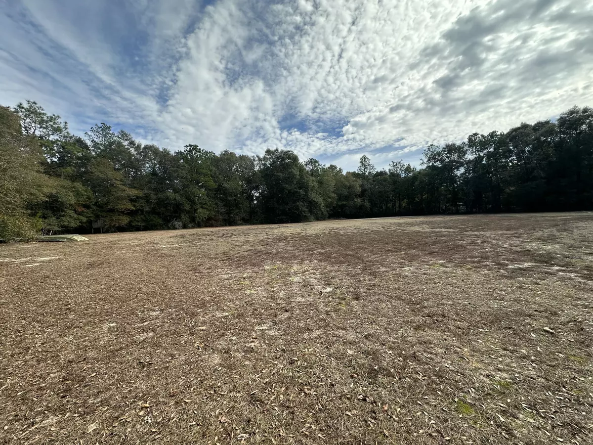 Crestview, FL 32539,7 Lots Woodcliff Drive