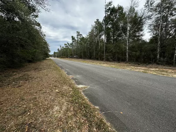 Crestview, FL 32539,7 Lots Woodcliff Drive