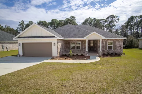 333 Shoal River Drive, Crestview, FL 32539