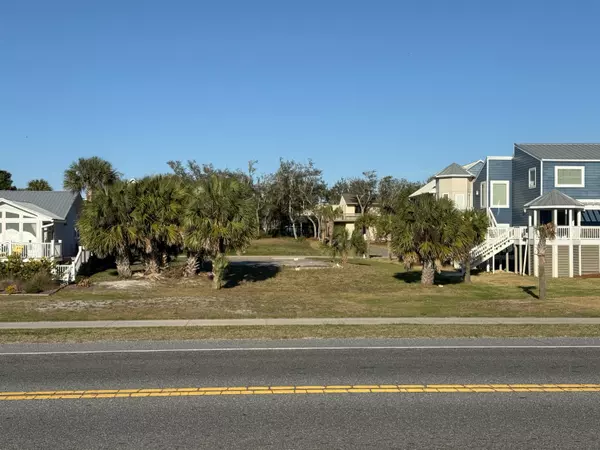 Port St. Joe, FL 32456,8303 Tradewinds Drive