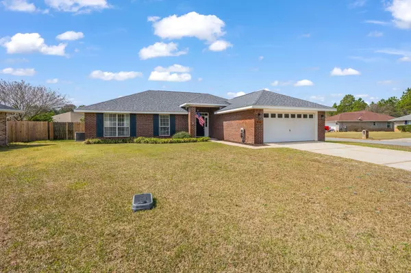 Navarre, FL 32566,9781 Parker Lake Circle