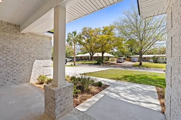 Fort Walton Beach, FL 32548,85 NE Laurie Drive