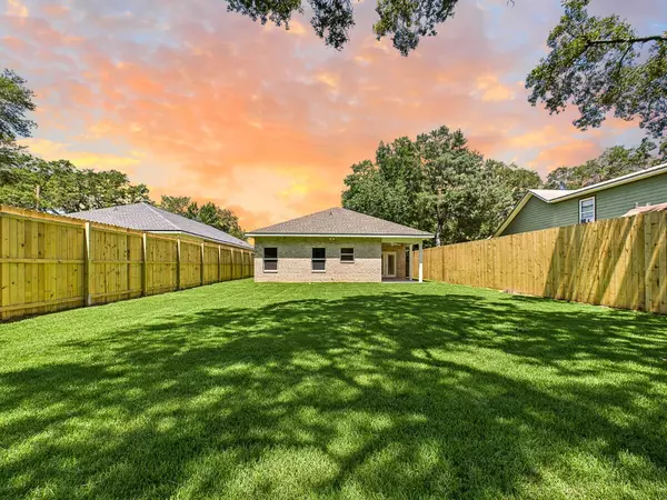 Niceville, FL 32578,1575 Pine Street