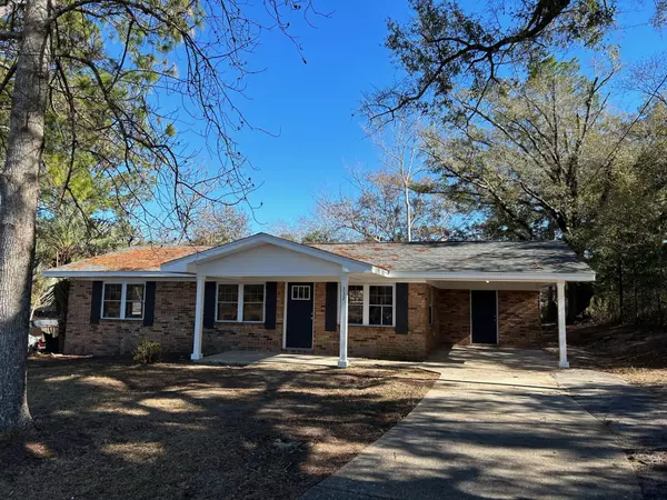332 Cannon Drive,  Laurel Hill,  FL 32567