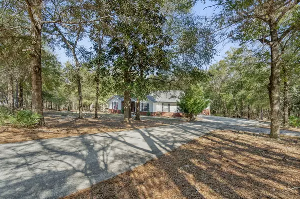 Crestview, FL 32539,6171 Mockingbird Hill Court