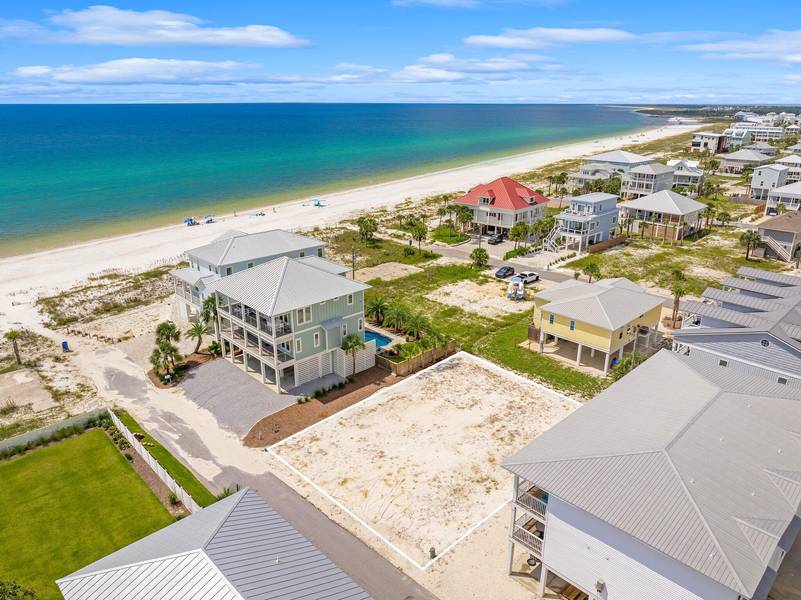 102 S 25Th Street, Mexico Beach, FL 32456