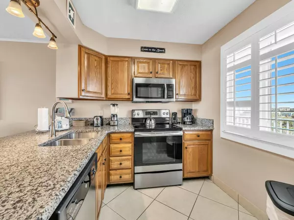 Destin, FL 32541,502 Gulf Shore Drive #715