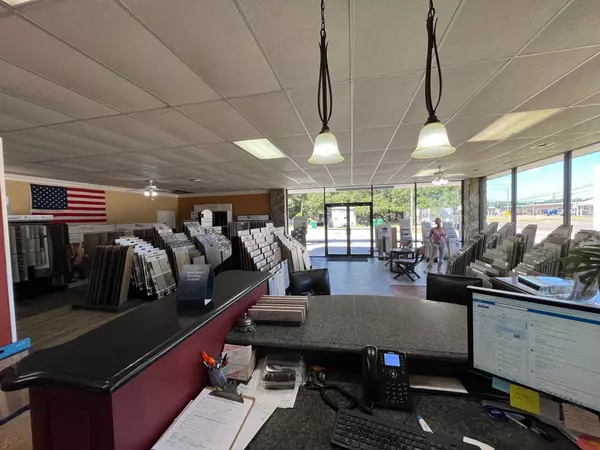 Fort Walton Beach, FL 32547,431 NW Racetrack Road