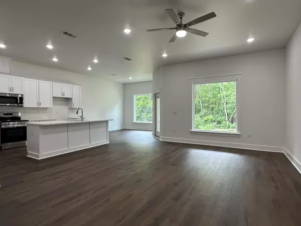 Crestview, FL 32539,337 Shoal River Drive