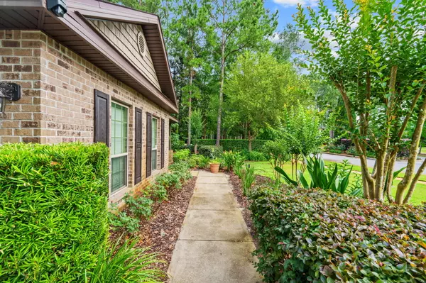 Freeport, FL 32439,22 Camellia Court