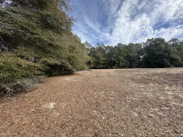 Crestview, FL 32539,5895 Pineforest Drive