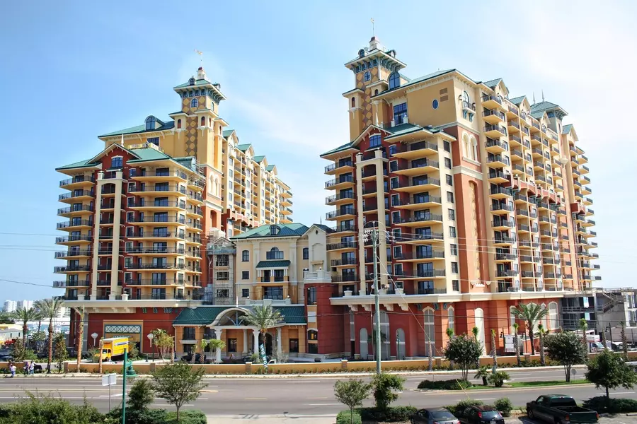 10 HARBOR Boulevard  #E702A, Destin, FL 32541